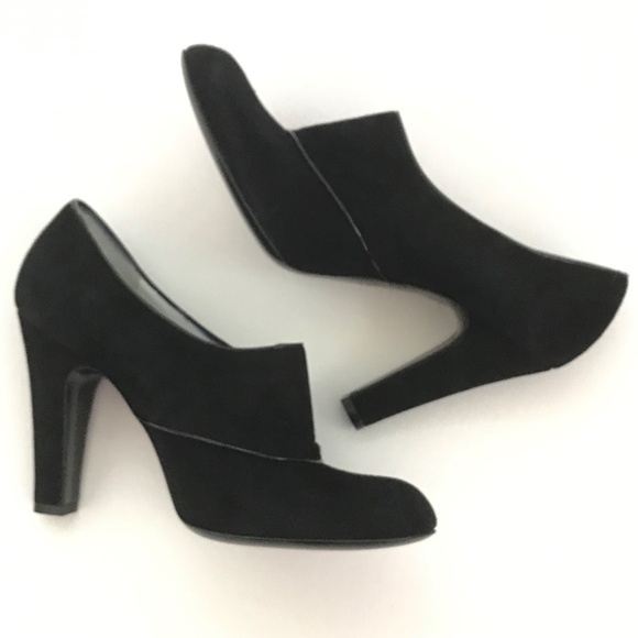 MARC JACOBS Black Suede Pump with Button Detail Black Heels Women’s Size 8 - Picture 11 of 16